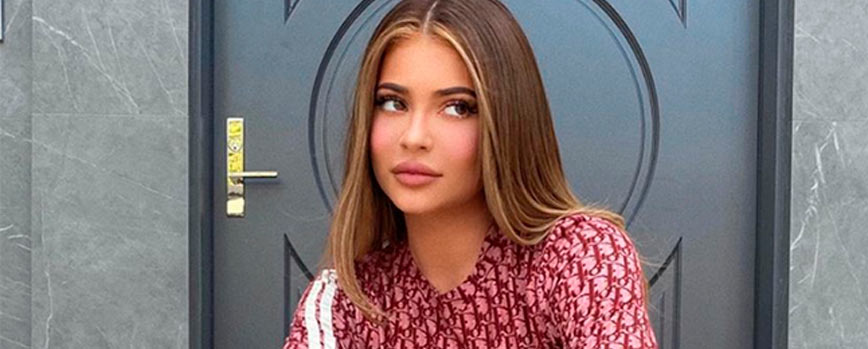 ¿Qué son las mechas money piece?