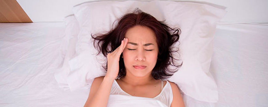 ¿Qué factores pueden desencadenar la migraña menstrual a los 40 años?