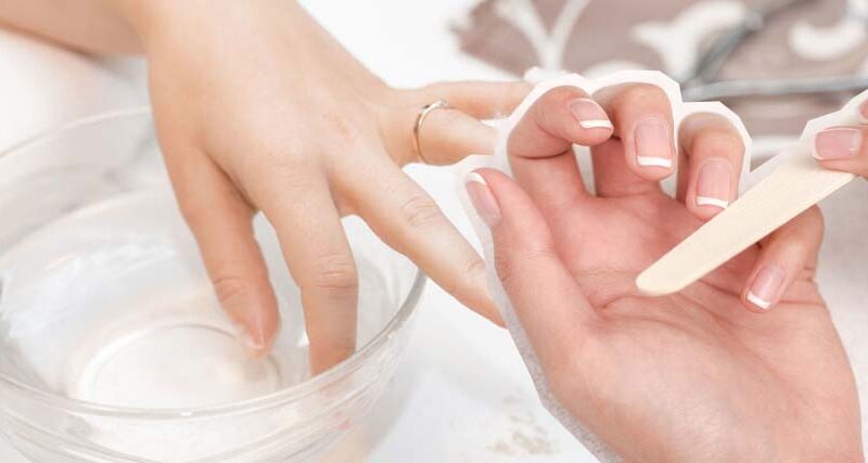 Cómo quitar las uñas acrílicas en casa? ✓ | Blog Druni