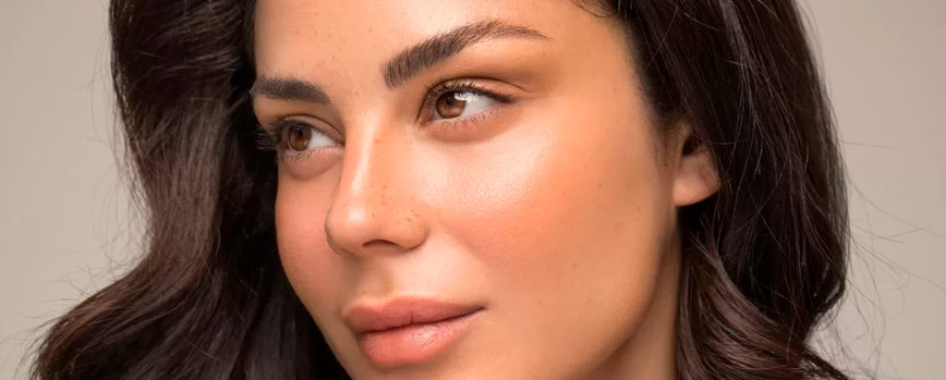 ¿Cuáles son los beneficios de cremas con ácido láctico para el rostro?