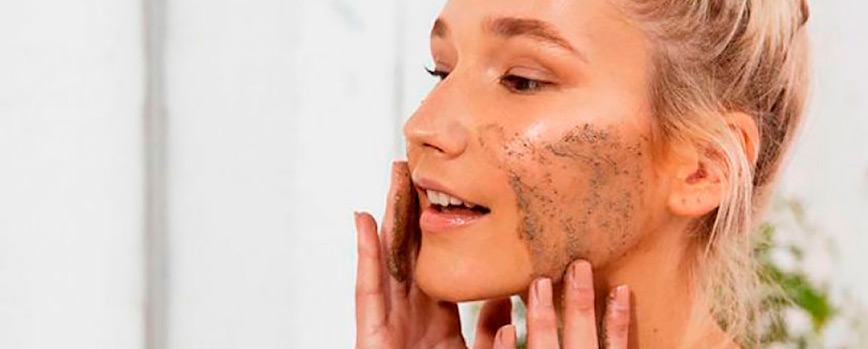 ¿Qué exfoliante piel sensible se recomienda?