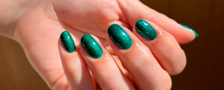 #2. Tonos vibrantes en verde esmeralda