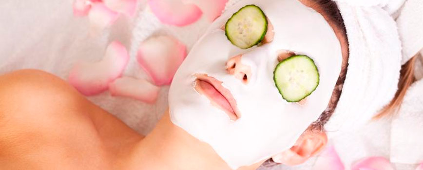 #2. Mascarilla con yogur y pepino