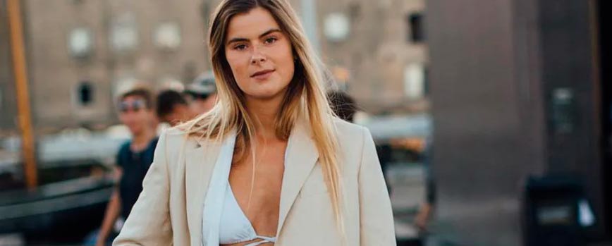 Chaquetas y blazers que disimulan los hombros anchos