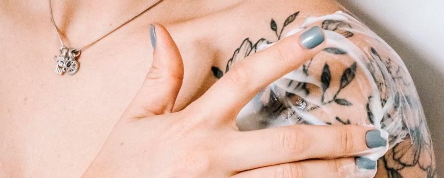 Sobrehidratar tatuaje: consecuencias