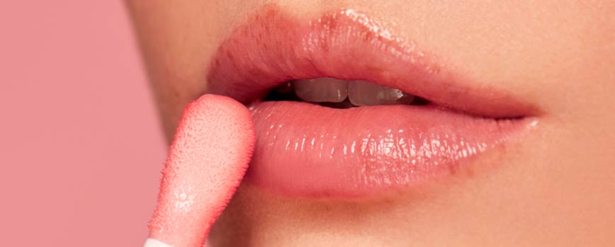 Aceite labial con color: la fusión perfecta