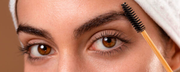 Cuánto tardan en crecer las cejas: Fases y tiempos reales | Blog Druni