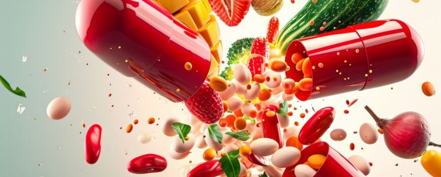 Vista de alimentos saludables envasados en un recipiente en forma de pastilla