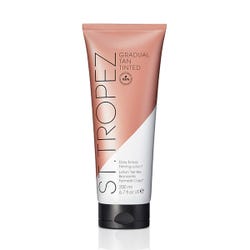 Imagen de ST TROPEZ Gradual Tan Daily Tinted | 0ML Loción autobronceadora corporal Ofertas, chollos, descuentos y cupones de ST TROPEZ Gradual Tan Daily Tinted | 0ML Loción autobronceadora corporal