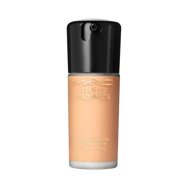 MAC Cosmetics Studio Radiance Serum-Powered Foundation Nc35