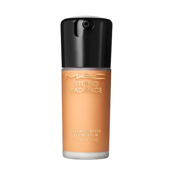 MAC Cosmetics Studio Radiance Serum-Powered Foundation Nc44
