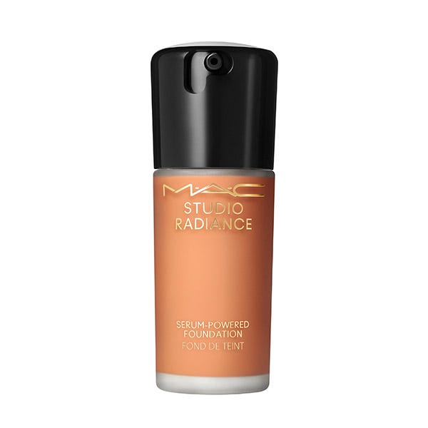 MAC Cosmetics Studio Radiance Serum-Powered Foundation Nw45