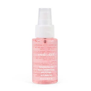 Refreshing Face Mist Combination To Normal Skin