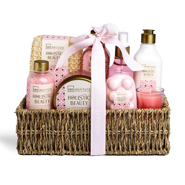 Holistic Beauty Lotus & White Tea